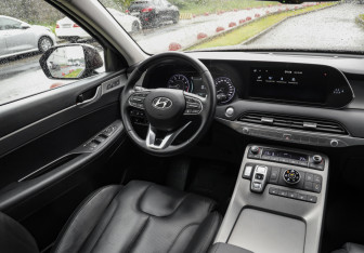 Подержанный автомобиль Hyundai Palisade 2021 года (12 фото)