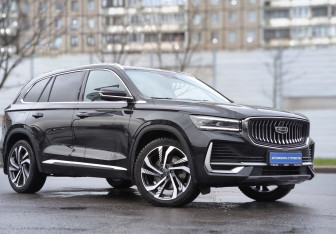 Подержанный автомобиль Geely Monjaro 2024 года (9 фото)