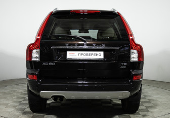 Подержанный автомобиль Volvo XC90 2012 года (6 фото)