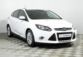 Подержанный автомобиль Ford Focus Hatchback 2014 года (3 фото)