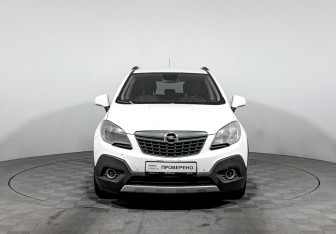 Подержанный автомобиль Opel Mokka 2013 года (2 фото)