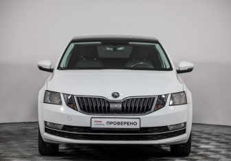 Подержанный автомобиль Skoda Octavia Liftback 2018 года (2 фото)