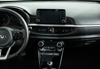 Подержанный автомобиль Kia Picanto 2018 года (14 фото)