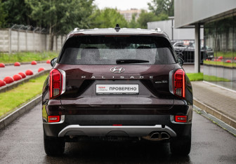 Подержанный автомобиль Hyundai Palisade 2021 года (7 фото)