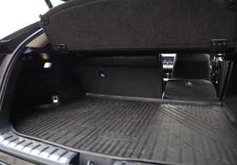 Подержанный автомобиль Lexus NX 2019 года (31 фото)