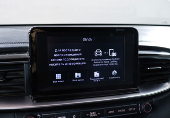 Подержанный автомобиль Kia Ceed Hatchback 2019 года (53 фото)