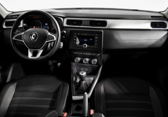 Подержанный автомобиль Renault Arkana 2020 года (14 фото)