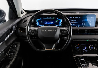 Подержанный автомобиль Exeed LX 2022 года (11 фото)
