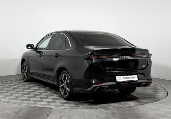 Подержанный автомобиль Kaiyi E5 2023 года (7 фото)