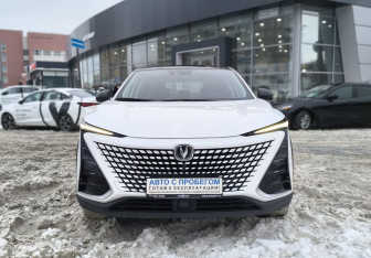 Подержанный автомобиль Changan UNI-T 2023 года (2 фото)