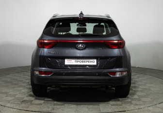 Подержанный автомобиль Kia Sportage 2017 года (6 фото)