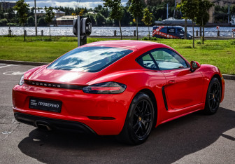 Подержанный автомобиль Porsche Cayman 2018 года (66 фото)
