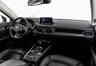 Подержанный автомобиль Mazda CX-5 2021 года (11 фото)