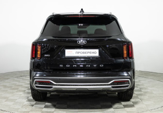 Подержанный автомобиль Kia Sorento 2020 года (6 фото)