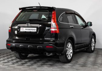Подержанный автомобиль Honda CR-V 2008 года (5 фото)