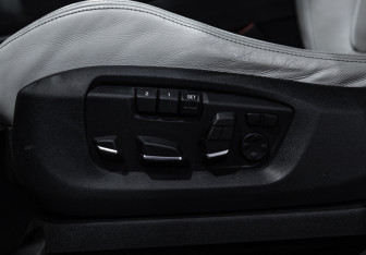 Подержанный автомобиль BMW X6 M 2017 года (30 фото)