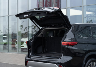 Новый Toyota Highlander 2026 (16 фото)