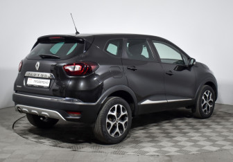 Подержанный автомобиль Renault Kaptur 2018 года (5 фото)