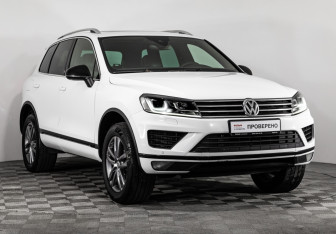 Подержанный автомобиль Volkswagen Touareg 2017 года (3 фото)