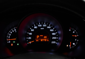 Подержанный автомобиль Kia Soul 2014 года (18 фото)