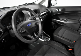 Подержанный автомобиль Ford EcoSport 2018 года (9 фото)