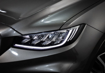 Подержанный автомобиль Geely Atlas Pro 2022 года (8 фото)