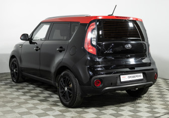 Подержанный автомобиль Kia Soul 2018 года (7 фото)