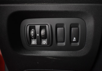 Подержанный автомобиль Renault Kaptur 2018 года (14 фото)