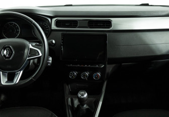 Подержанный автомобиль Renault Arkana 2021 года (14 фото)