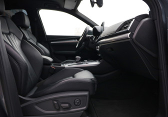 Подержанный автомобиль Audi Q5 2019 года (29 фото)