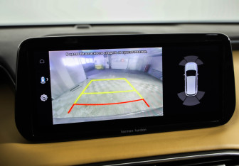 Подержанный автомобиль Hyundai Santa Fe 2021 года (16 фото)