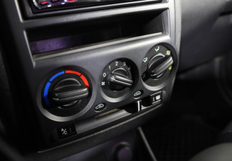 Подержанный автомобиль Hyundai Getz 2009 года (13 фото)