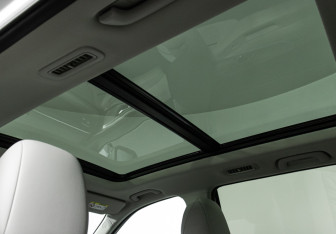 Подержанный автомобиль GAC GS8 2023 года (15 фото)