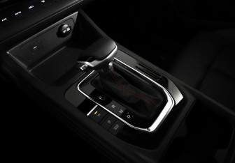 Подержанный автомобиль Changan CS55PLUS 2023 года (16 фото)