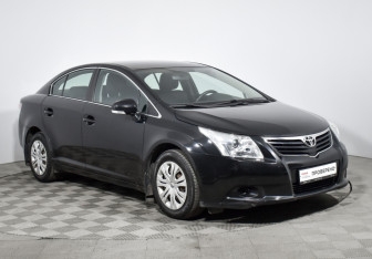 Подержанный автомобиль Toyota Avensis Sedan 2009 года (3 фото)