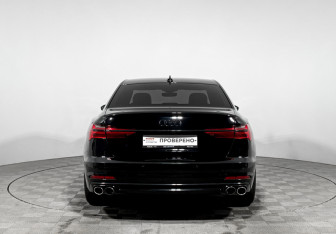 Подержанный автомобиль Audi A6 Sedan 2018 года (6 фото)
