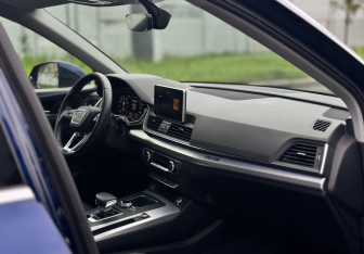 Подержанный автомобиль Audi Q5 2019 года (11 фото)