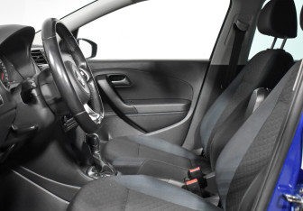 Подержанный автомобиль Volkswagen Polo Sedan 2019 года (10 фото)