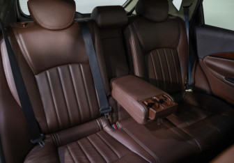 Подержанный автомобиль Infiniti EX 2012 года (27 фото)