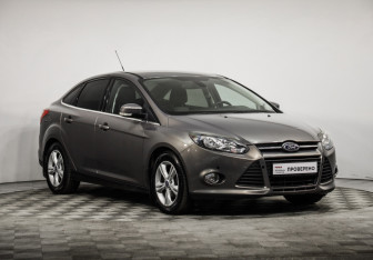 Подержанный автомобиль Ford Focus Sedan 2013 года (3 фото)