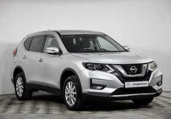 Подержанный автомобиль Nissan X-Trail 2020 года (3 фото)