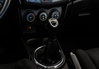 Подержанный автомобиль Mitsubishi ASX 2014 года (11 фото)
