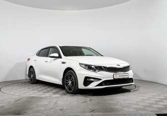 Подержанный автомобиль Kia Optima Sedan 2019 года (3 фото)
