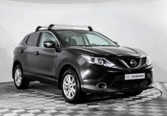 Подержанный автомобиль Nissan Qashqai 2014 года (3 фото)