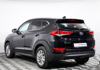 Подержанный автомобиль Hyundai Tucson 2018 года (7 фото)