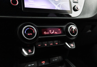 Подержанный автомобиль Kia Rio Sedan 2022 года (17 фото)