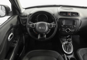 Подержанный автомобиль Kia Soul 2017 года (11 фото)