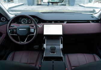 Новый Land Rover Range Rover Evoque 2025 (8 фото)