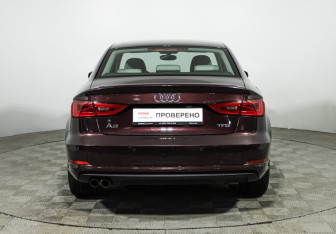 Подержанный автомобиль Audi A3 Sedan 2014 года (6 фото)