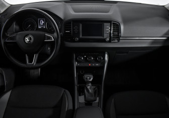 Подержанный автомобиль Skoda Karoq 2020 года (15 фото)
